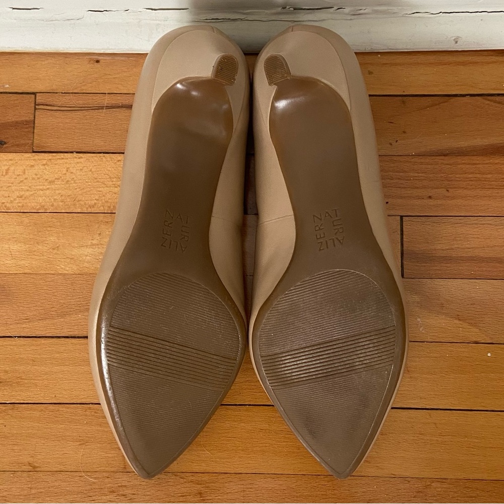 {Naturalizer} Nude Pumps - Women’s Size 8 - Picture 6 of 6